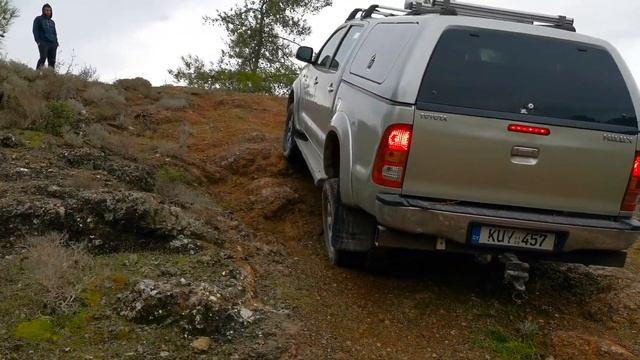 Deep Crossings And Steep Climbs | Toyota Land Cruiser Prado 90 & Toyota Hilux Off Road