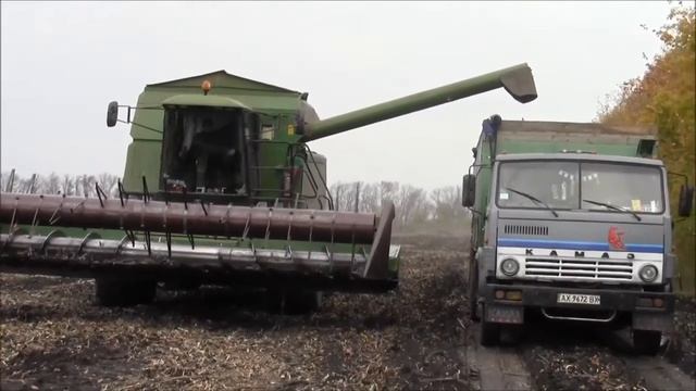 Уборка подсолнуха на John Deere 2066 смотреть онлайн