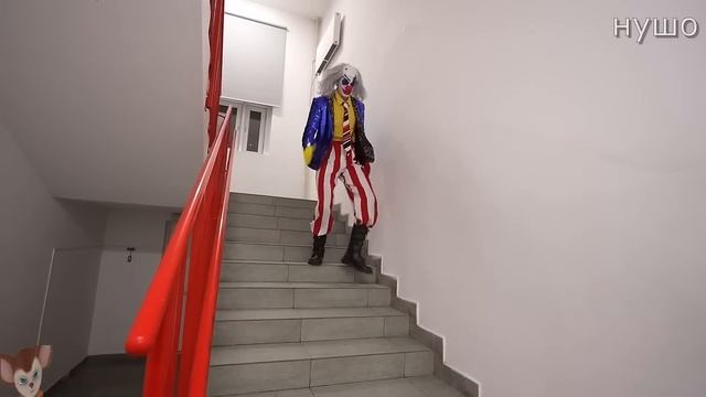 Муд Влад А4 демотиватор (Клоун вернулся в школу) смотреть онлайн