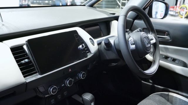 ( 4K ) Honda Fit e:HEV HOME "Maison" : Gold смотреть онлайн