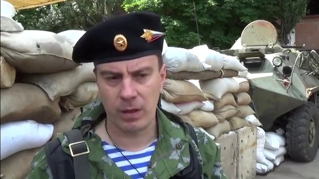 Часть нацгвардии в Донецке сдалась после третьего штурма — командир шахтерского батальона ... смотреть онлайн