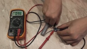 Видео как зарядить Li-Io аккумулятор 18650 от старого ноутбука