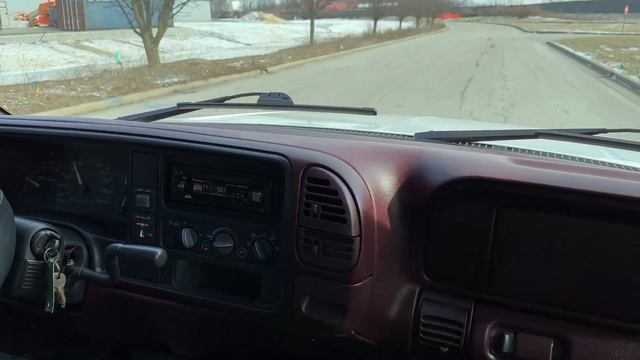 1997 Chevrolet Silverado K1500 Z71 4×4 смотреть онлайн
