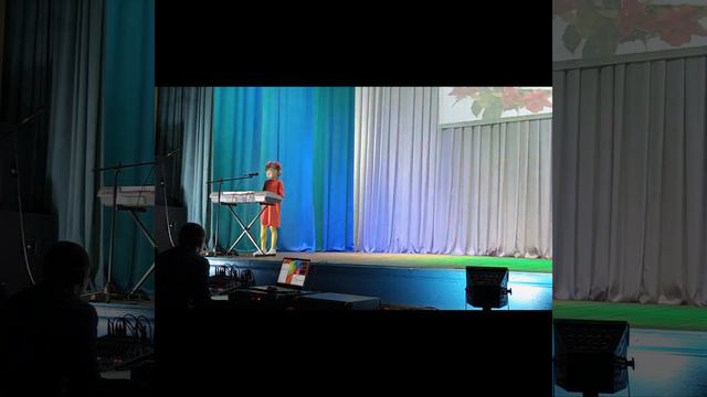 Цыганочка на синтезаторе, исполняет Елизавета Орлова, руководитель А.П.Сидоров смотреть онлайн