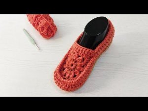 ТАПОЧКИ-СЛЕДКИ БЕЗ ШВА НА ПОДОШВЕ/GESTRICKTE HAUSSCHUHE/KNITTED SLIPPERS