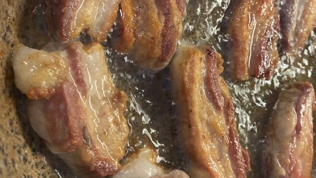 БУЛЬГОГИ КАК ВКУСНО ПОЖАРИТЬ МЯСО С СОУСОМ? смотреть онлайн