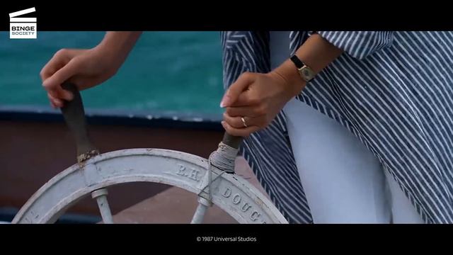 Jaws: The Revenge: Banana Boat HD CLIP