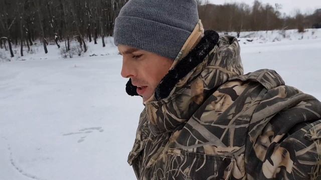 Рыбалка в лесном пруду на щуку зимой ( жерлицы, балансир, мормышка) смотреть онлайн