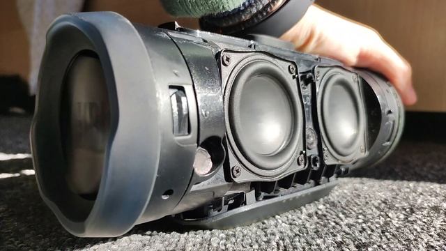 JBL Charge 3 GG Extreme LFM Bass *Cracking* 400subs?? @JBLbyLADISI смотреть онлайн