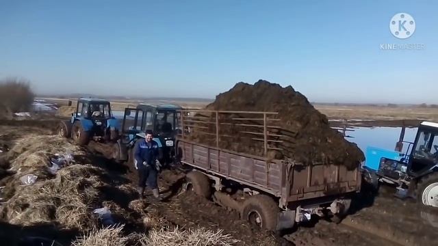 Месим грязь, пытаемся навозить силос,готовимся к весне полевым работам смотреть онлайн