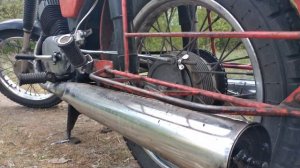 Звук работы двигателя мотоцикла Ява