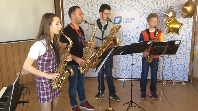 Beatles - All You Need Is Love (sax quartet) смотреть онлайн