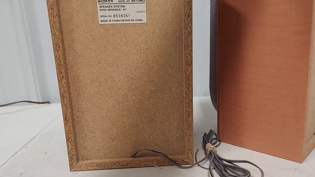 Sony SS-CNE3 Bookshelf Speakers смотреть онлайн