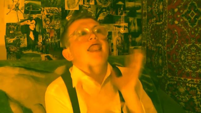 МЫ ОТВИСАЕМ КАК ОБЕЗЬЯНЫ В ДЖУНГЯХ смотреть онлайн