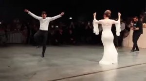 Национальный Турецкий танец зейбек.Очень красиво.