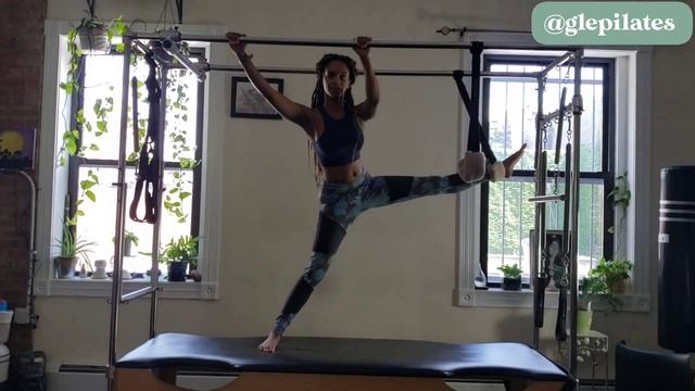 Introducing the Cadillac Reformer with Simple Pilates Exercises| Good Life Experience Pilates смотреть онлайн