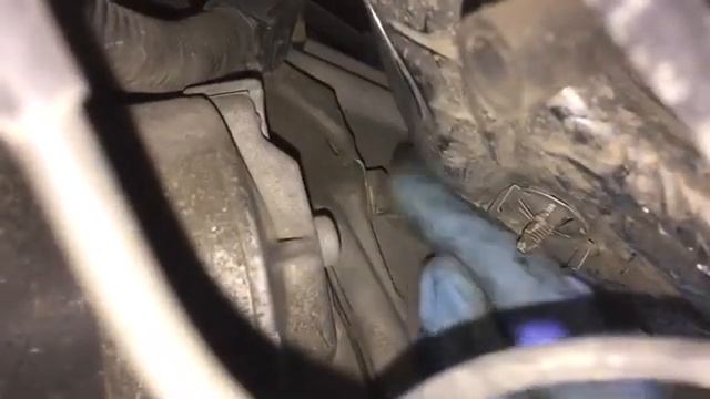 SURF 1 KZ-TE KZN185 снять стартер и заменить пятак Remove the starter and replace the Nickel смотреть онлайн