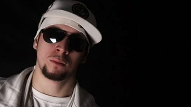 Mc Lex aka Сейчас и здесь-Забудь смотреть онлайн