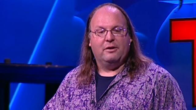 Ethan Zuckerman: How to listen to global voices смотреть онлайн