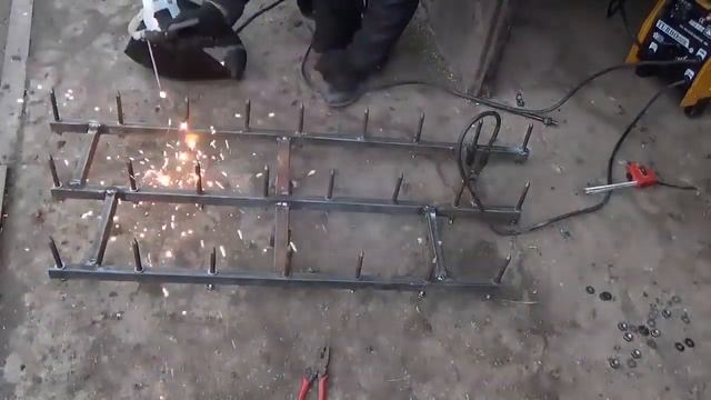 Борона к мотоблоку своими руками Размеры и устройство бороны смотреть онлайн