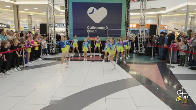 Про лето / Dance Studio Star смотреть онлайн
