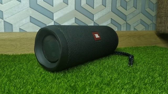 Bass test JBL Flip 4 Black смотреть онлайн