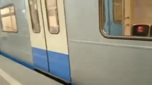 Станция метро  Владыкино, Посадки нет!!!