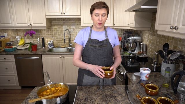 Ньокки запеченные с чоризо и моцареллой | Ньокки с колбасками и моцареллой | Запеченные ньокки смотреть онлайн