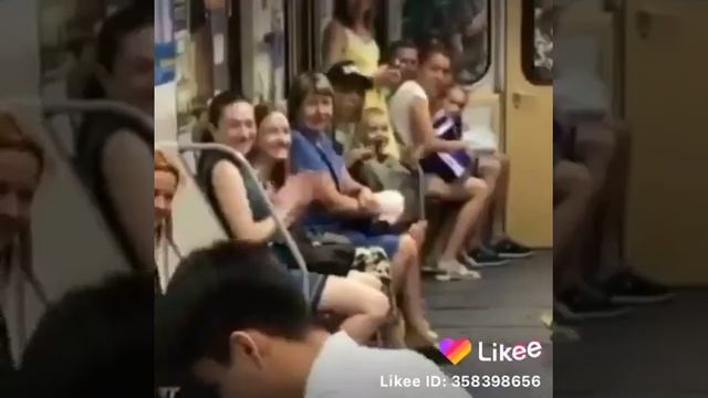 ПРАНК В МЕТРО смотреть онлайн