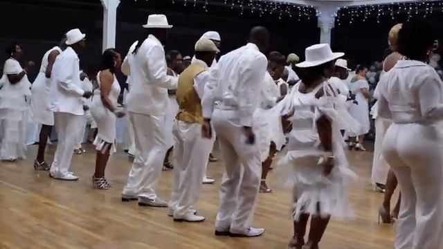 FLEX LINE DANCE
