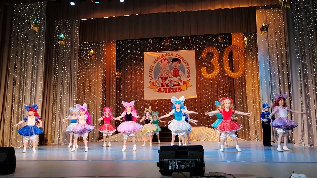 Алене 30 лет! 9. Музыкальная шкатулка смотреть онлайн