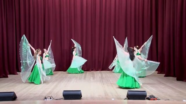 "Композиция с крыльями". 2019 год. смотреть онлайн