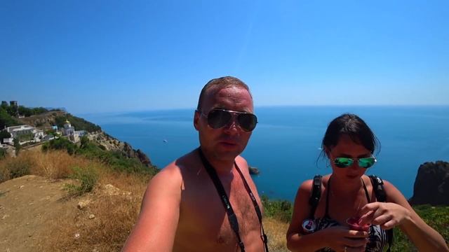 ОТДЫХ В КРЫМУ. ПОРА КУПАТЬСЯ!!! Яшмовый пляж и Голубая бухта. КРЫМ НА МАШИНЕ VLOG #10 смотреть онлайн