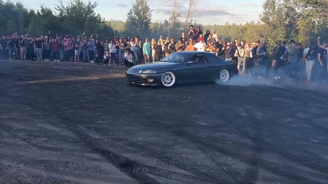 Toyota Soarer Burnouts!! смотреть онлайн