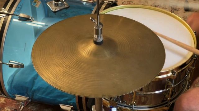 1950's Zildjian 13" Hi Hat Set 652/866 смотреть онлайн