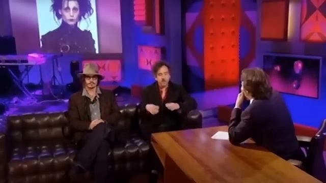 Скандал в Уэнсдей! Дженна Ортега против Деппа, Бертона и сценаристов/2 сезон отложили/Актёра выгоня смотреть онлайн