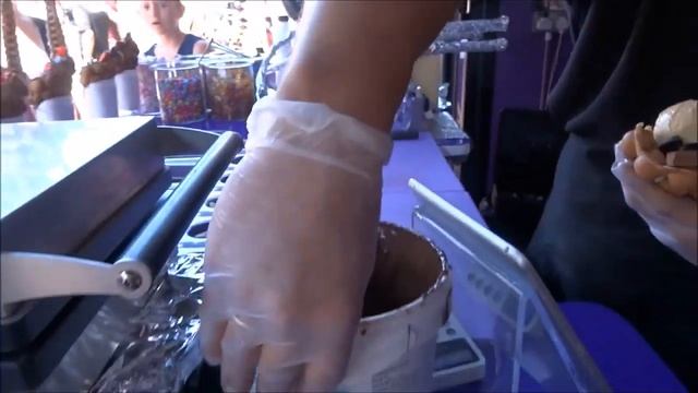 BUBBLE WAFFLE MACHINE