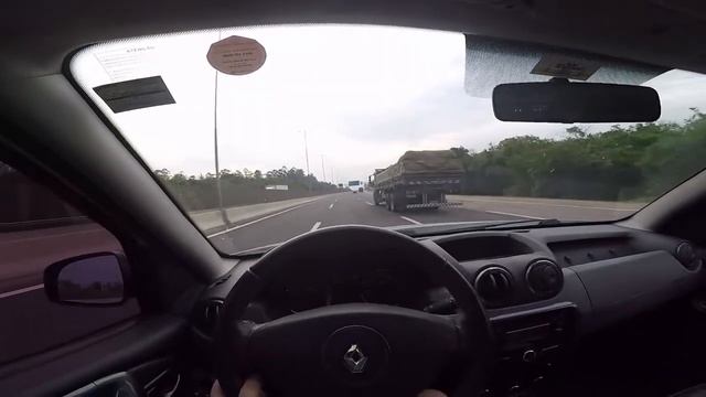 Teste de desempenho Renault Duster 2.0 Automático. 0-100 e retomada. смотреть онлайн