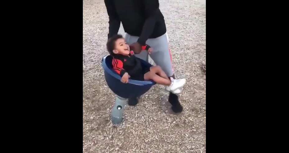  Малой готовится на космонавта смотреть онлайн