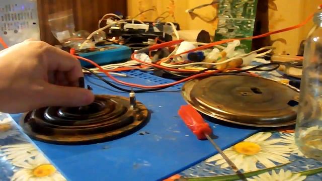 Паяльная кислота своими руками быстро и качественно,когда необходимо спаять "ржавый гвоздь" смотреть онлайн