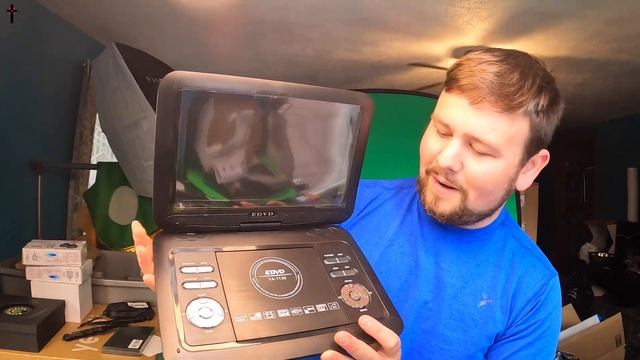 5 Star Product Review: 13.8" Portable DVD Players with Earphone - FOWORE 10.1" Swivel Screen Car DV смотреть онлайн