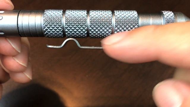 Multifunction Aluminum Self Defense Glass Breaker Pen Tool Review смотреть онлайн