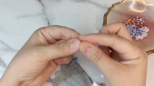 Кольцо с бабочкой из бисера
