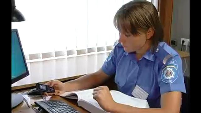 Услышь меня. Работа милиции смотреть онлайн