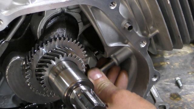 Сборка двигателя GX 450 смотреть онлайн