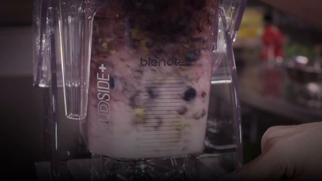 The Blendtec Connoisseur 825 Commercial Blender смотреть онлайн