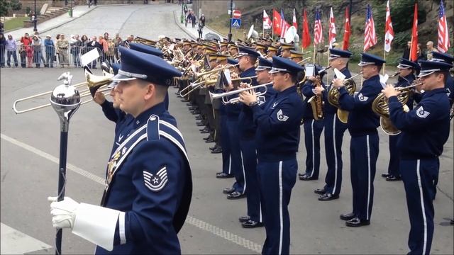 Гимн города Тбилиси.Тбилисоба 2015. Грузия (Tbilisoba, Tbilisi) | Путешествия с РУССО ТУРИСТО смотреть онлайн