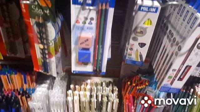 Поход в канцелярский магазин. Покупки. Скечбук. смотреть онлайн