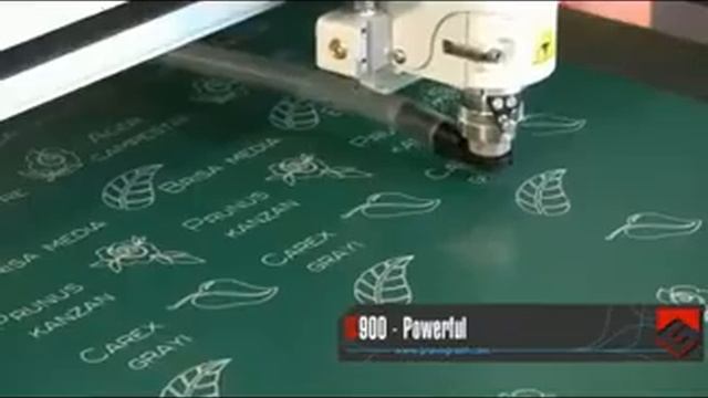 Гравировка на двухслойном пластике: IS900 смотреть онлайн