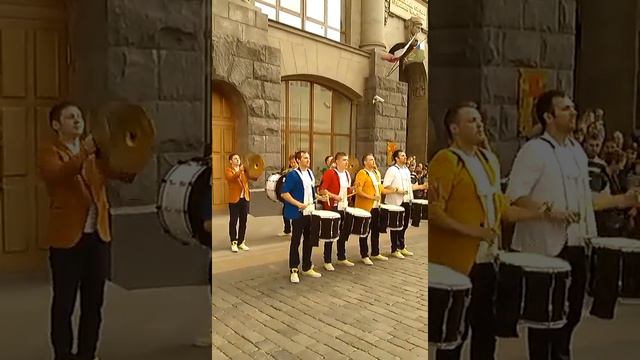 Веселые барабанщики смотреть онлайн